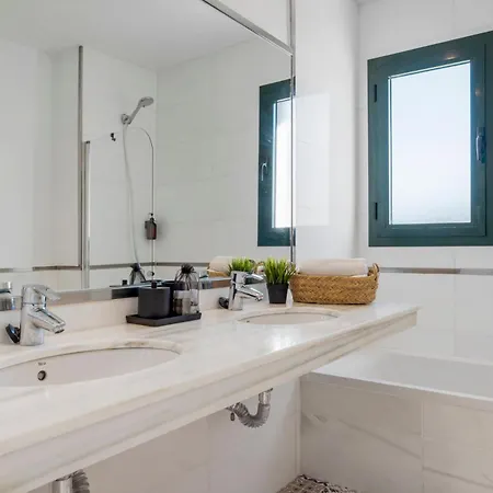 Panoramic Flat In M56 * Casares
